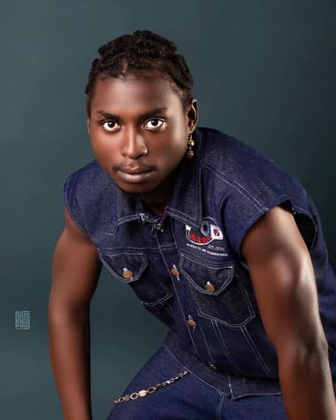 Jidula and Friends ( Yakubu Airways Experience)